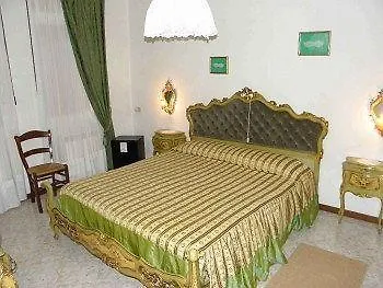Ca Isabella 3* البندقية